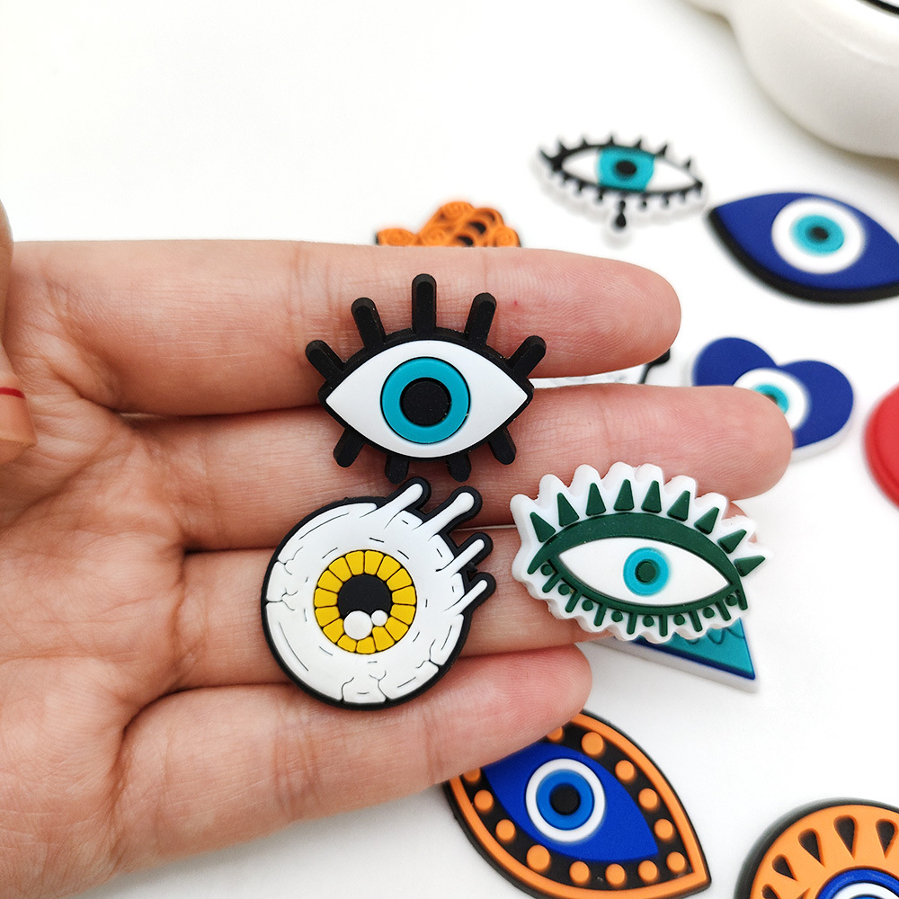 Eyeball Shoe Charms for Crocs  – Men'S Shoes Crocs recenzja i cena